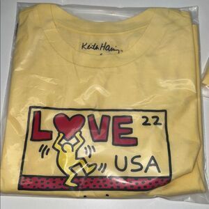 🔥K. Haring Yellow Love USA Graphic Tee Sz Small New